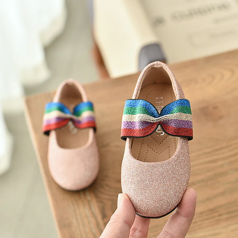 Обувь для девочек; обувь принцессы в Корейском стиле; детская обувь с украшением в виде кристаллов; тонкие туфли; детская обувь; обувь для выступлений