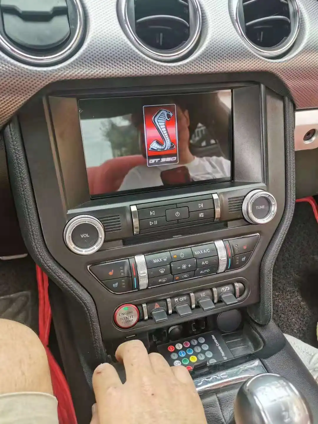mustang sync3 upgrade carplay