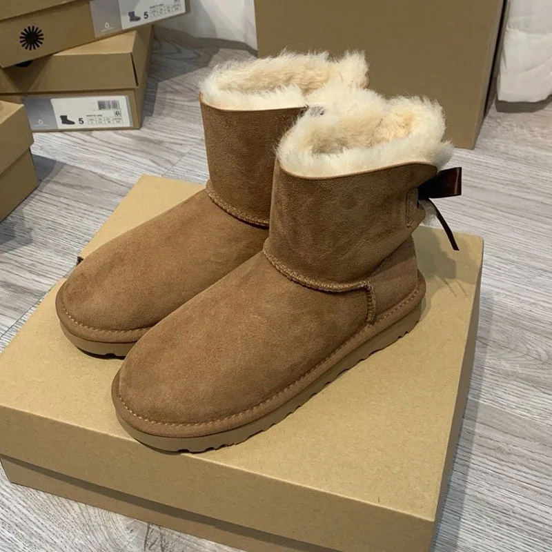

Basic Ribbon Bow Sheepskin All-in-one Snow Boots Warm Waterproof Pollution-proof and Coldproof women snow boots