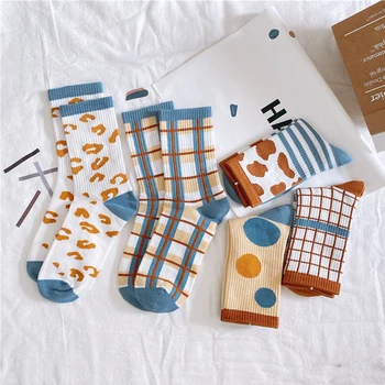 

Women Cotton Socks Fashion Pattern Retro Short Socks Breathable Comfortable Wild Harajuku Patchwork Casual Socks For Ladies