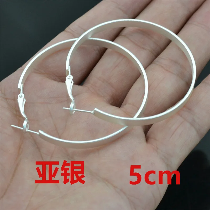 silvery 5cm Звезда Широкий Простой большой круг обруч серьги для женщин Преувеличение личности золото серебро черный круглый Молодежный студентка - Окраска металла: silvery 5cm