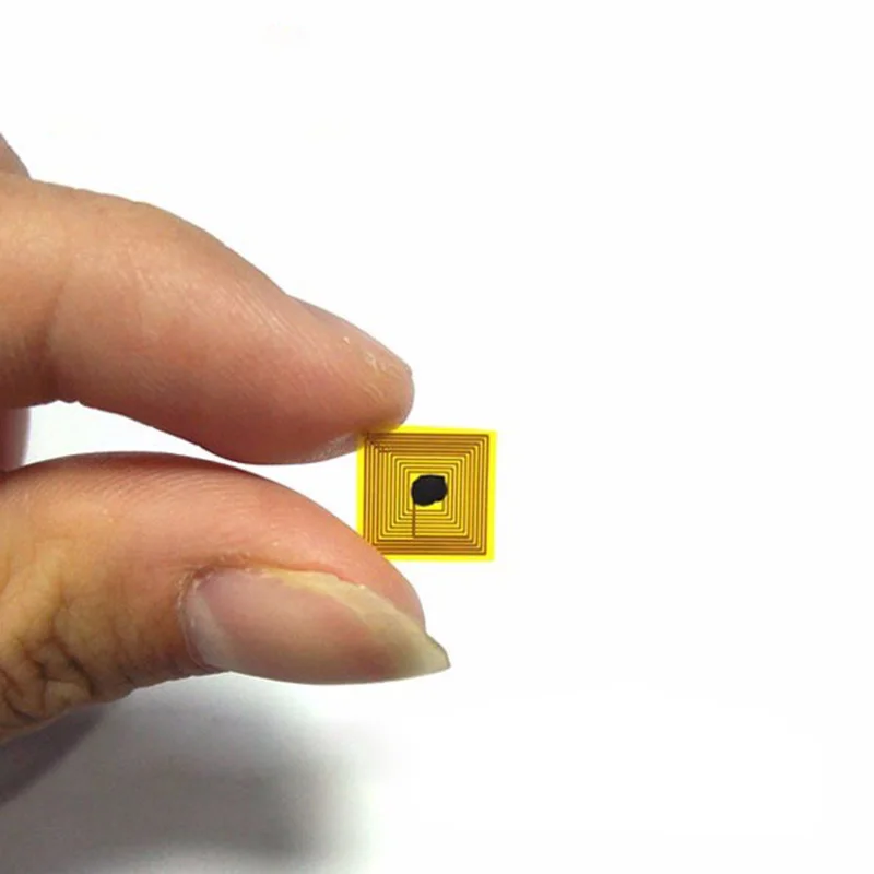 

HF 13.56Mhz 5*5mm Micro Mini NFC Ntag213 tag anti-metal FPC NFC sticker for toys Heat resistance ISO14443A