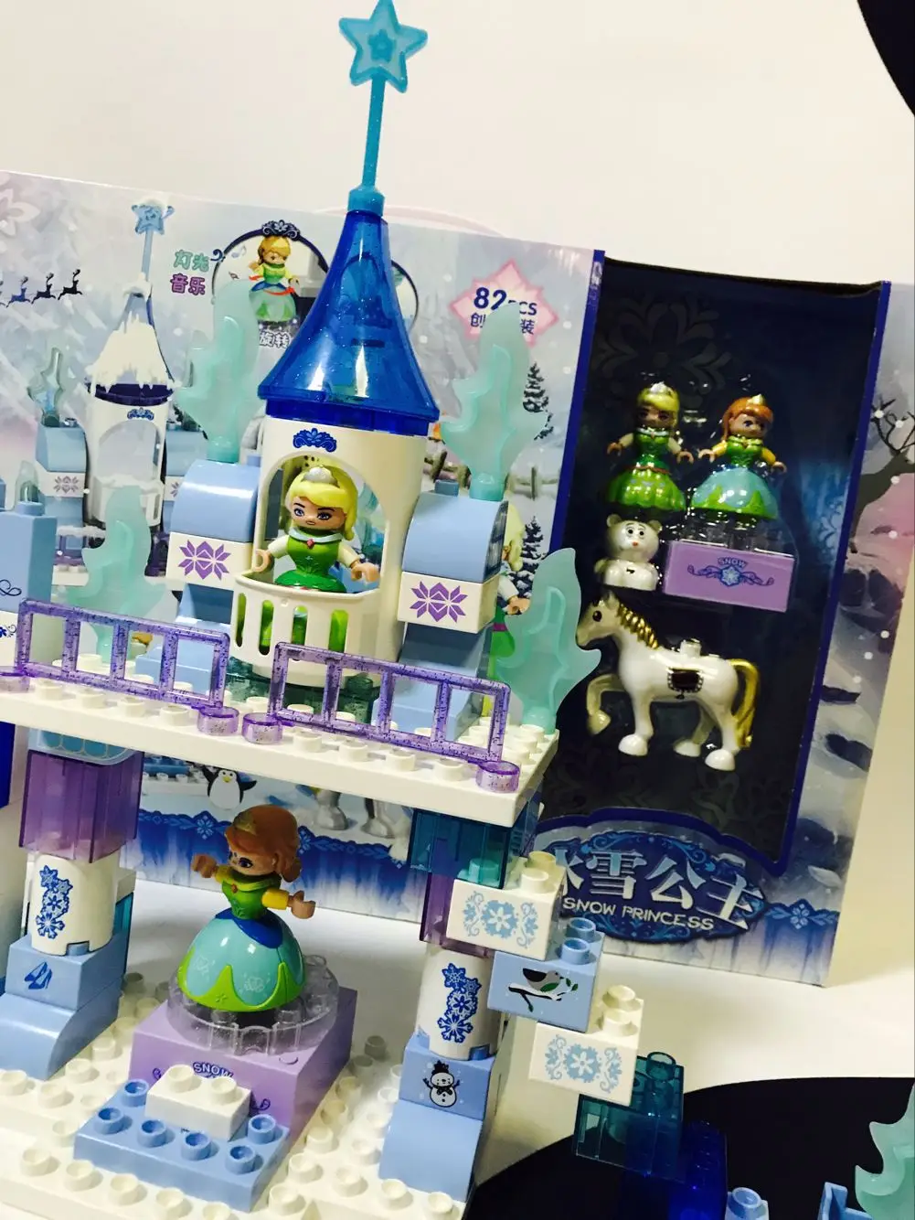 

6703 Snow Princess Creative Colorful Snow Castle Flexible Children Creative Assembled Large Particles Building Blocks Educationa