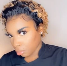 Beeos corto rizado 250% corte Pixie Bob peluca 13*2 Frente de encaje pelucas de cabello humano Remy brasileño cabello humano Pre arrancado con el pelo del bebé