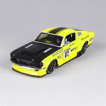

Boutique Collection 1:24 Ford 1967 Mustang GT sports car alloy model,simulation exquisite die-cast gift ornaments,free shipping