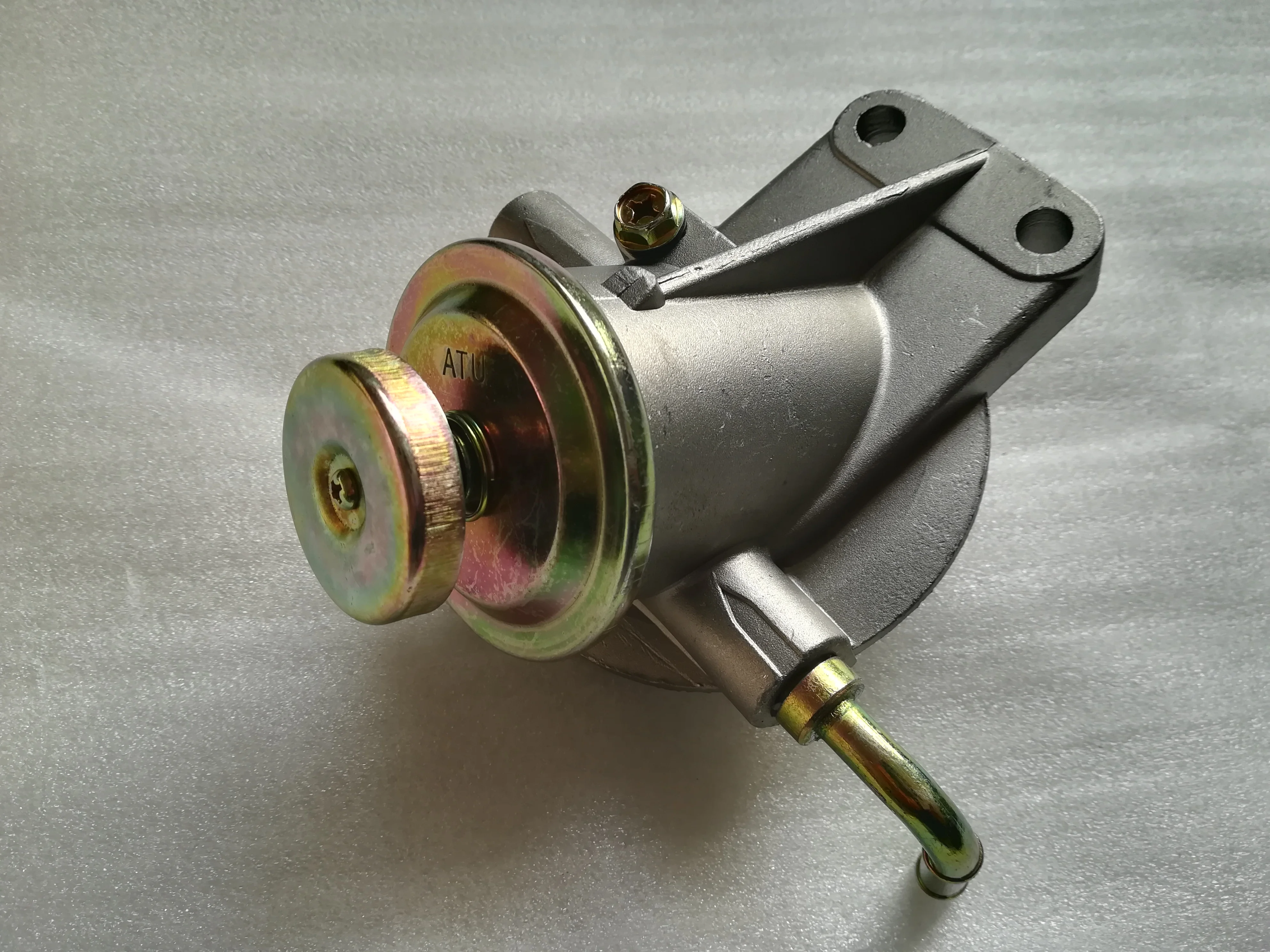 RF WLT 4D55 4D56 4G54 4M40 D4BF D4BH D4CB Fuel Filter Primer Pump For DAIHATSU Mazda Isuzu Mitsubishi Hyundai 23303-87309