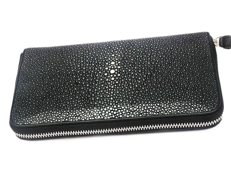 79CFFCD8DDB799570F02F3FFA7E2A509