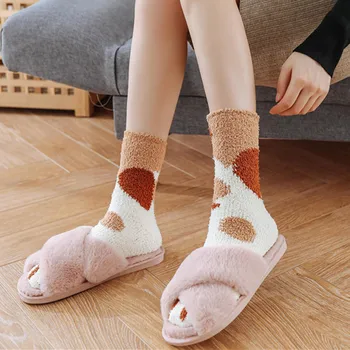 

Women Fashion Lovely Cat Claw Socks Coral Thickening Cotton Middle Colorful Women Sox Harajuku Designer Retro Socks