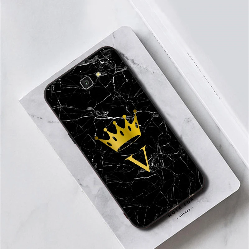 Custom name Letter Monogram Black Marble crown