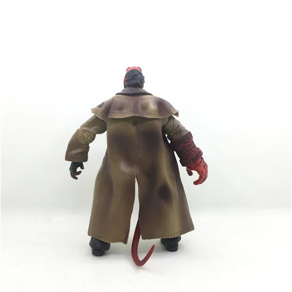 

Hellboy HELLBOY 6-Inch 1 S diao yan-Mobile Figurine Hanging Card Garage Kit Model