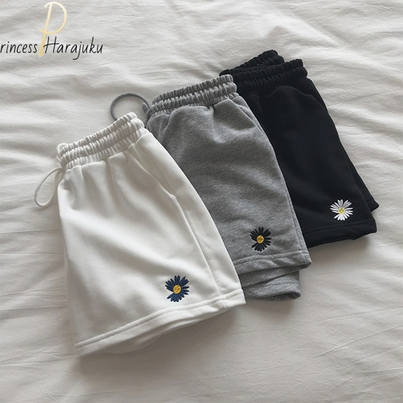 

2021 Summer Casual Plus Size Short Slim Fit Female Embroidery Short Fitness Sports Elastic High Waist Office Ladies Short Шорты