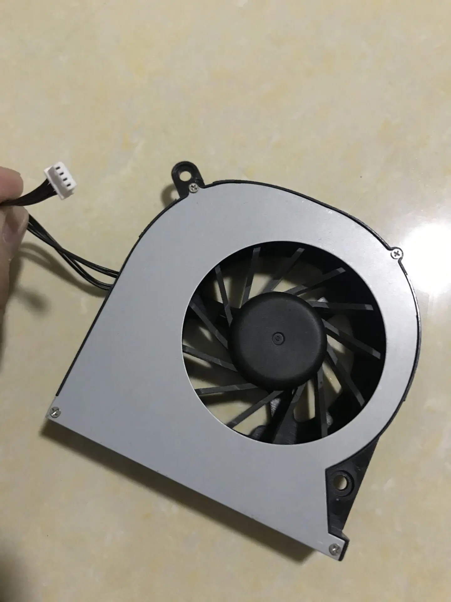 Новый вентилятор охлаждения для JmGO проектор 8017 G1 G2 g1-cs Процессор ZL8017M12S-C2 |