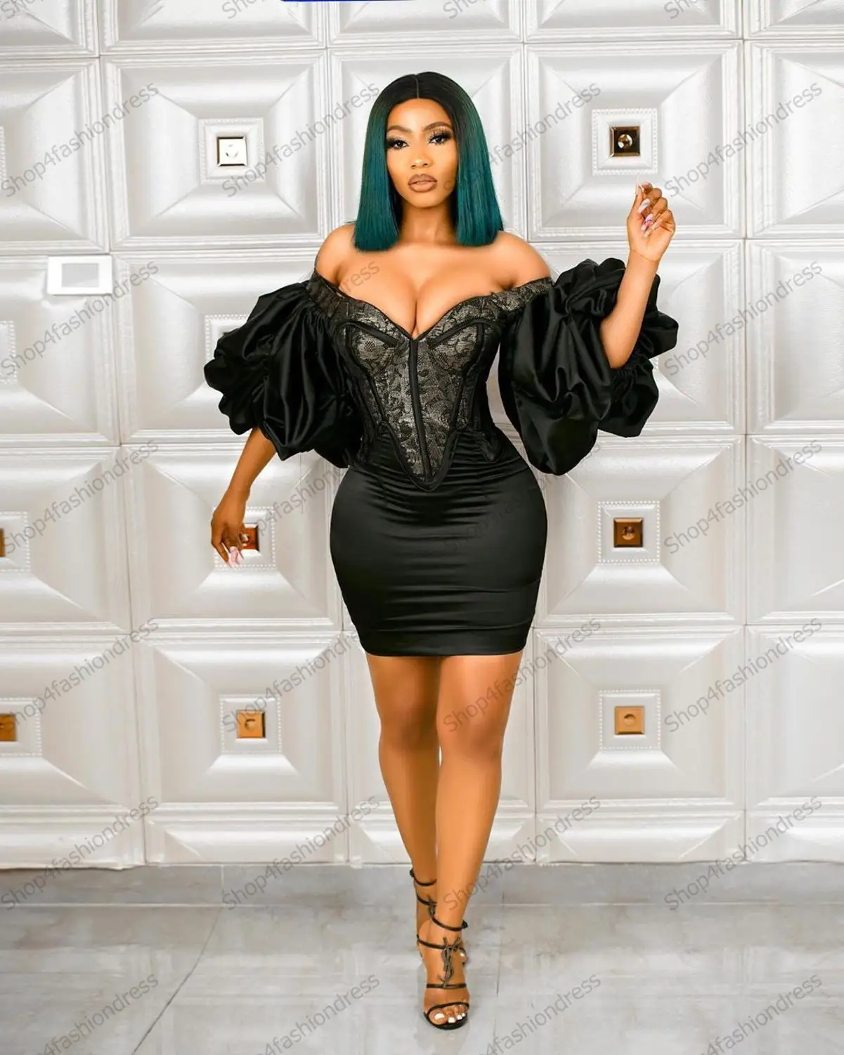 Plus Size Sexy Black Satin Mermaid Cocktail Dresses Off The Shoulder Puff Cap Sleeves Short Prom Dresses Mini Homecoming Dress