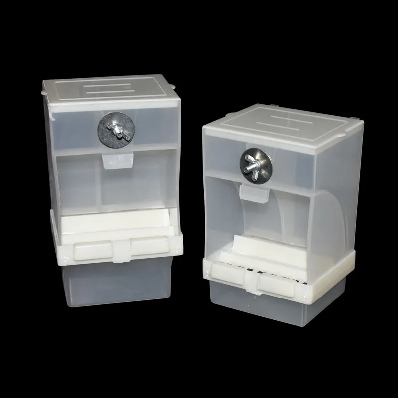 

1pcs Pet Bird Prevention Splash Food Container Parrot Hanging Automatic Feeder Bird Feeder Starling Tiger Skin Peony