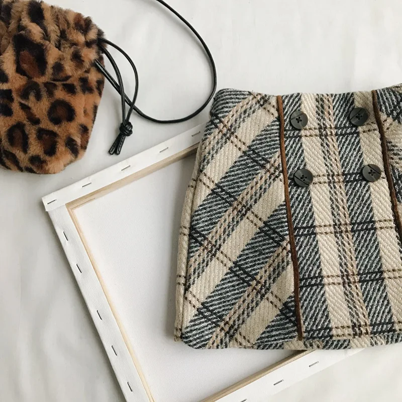 081DE6B7-A617-40CE-9537-1DD066