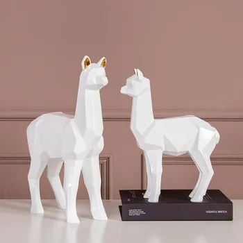 

Resin Geometric Alpaca Animal Nordic Crafts Carving Doll Decoration Home Desk Decoration Modern Art Resin Creative Wine Cabinet