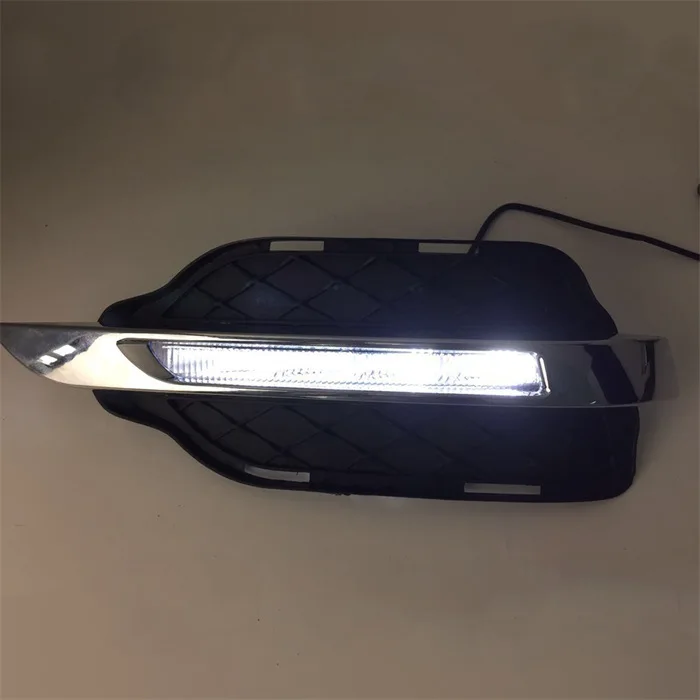

13-16year for Mercedes-Benz W204 GLK300 GLK350 GLK500 Daily Lamp
