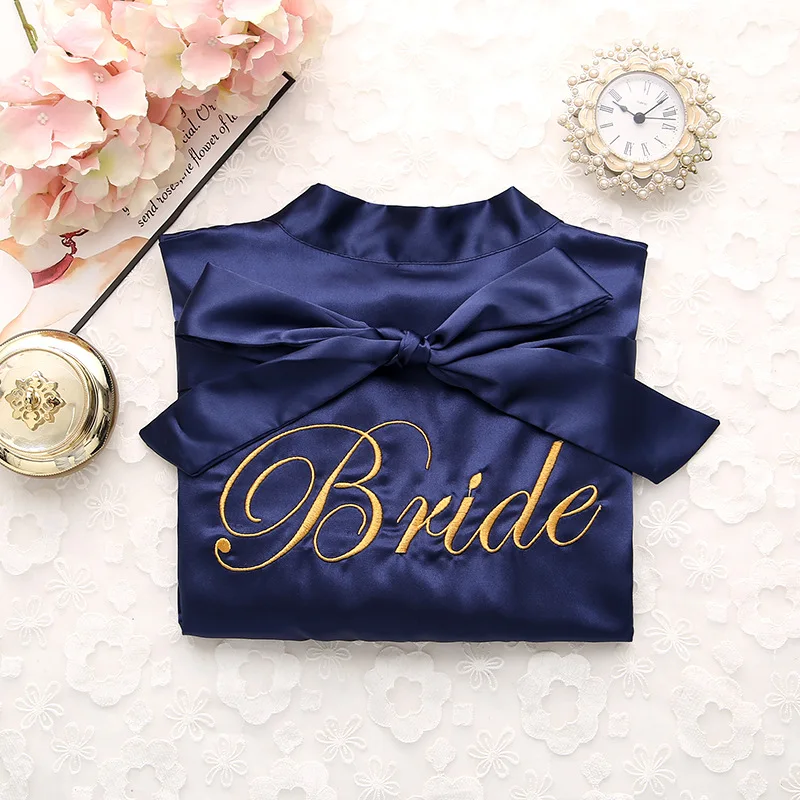 White Rayon Bridesmaid Bride Robe Sexy Women Embroidery Wedding Kimono Robes Sleepwear Nightgown Dress Woman Bathrobe Pajamas