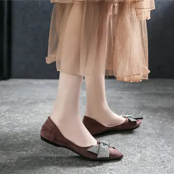 

2019 New Butterfly-knot Metal Button Women Pumps Pointed Toe Shallow Solid Autumn Fashion Flat Shoes XWD7912