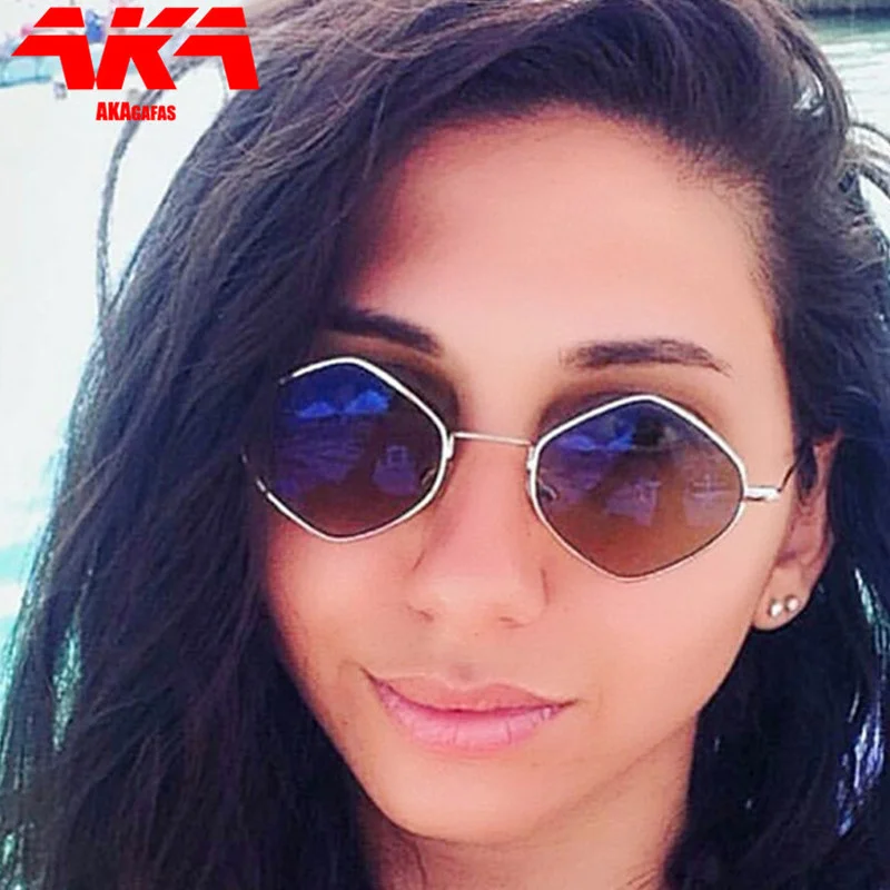 

AKAgafas Vintage Sunglasses Women 2023 Retro Brand Transparent Rhombus Sun Glasses for Women Small Yellow Eyewear Lady UV400