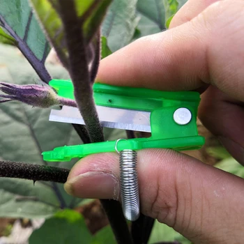 

Garden Pruner Fruit Picking Device Vegetable Plant Blade Multifunction Thumb Knife Safe Fruit Blade Tool Finger Protector