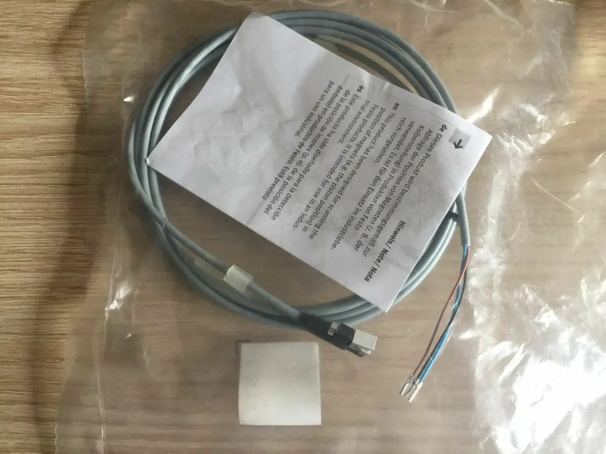 

1PC New Festo SMT-8G-PS-24V-E-2,5Q-OE 547859 Sensor