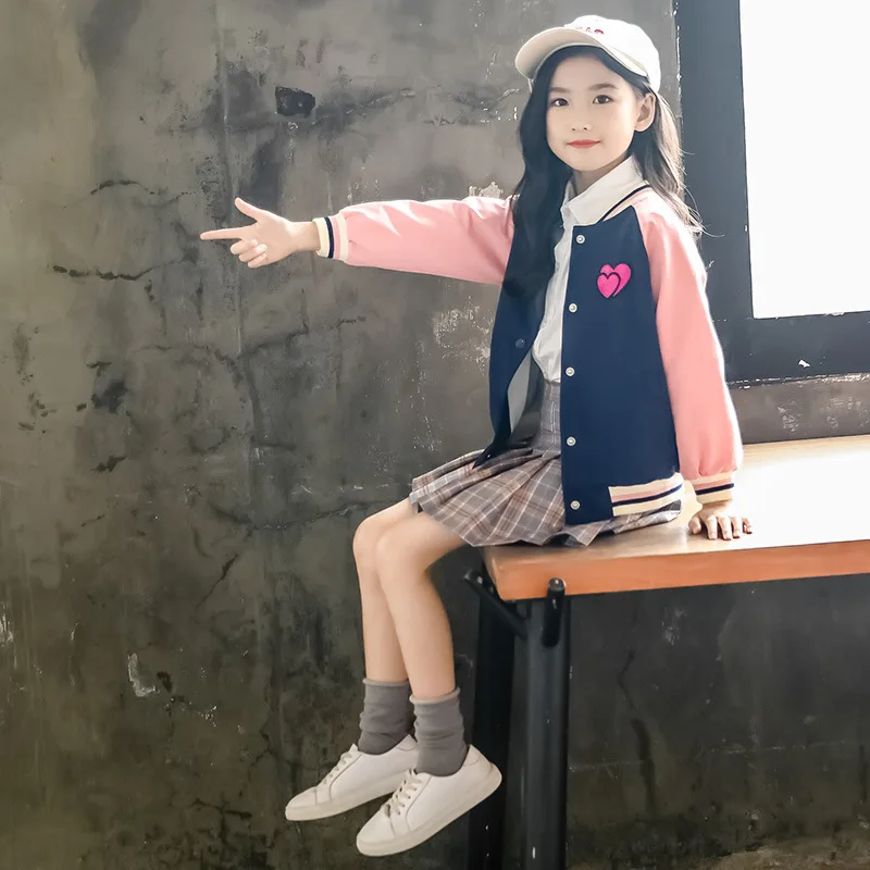 

Girls Outerwear Sweet Teen Girls Baseball Jackets Heart Applique 4-14 years Autumn Students Clothes Jacket for Girls