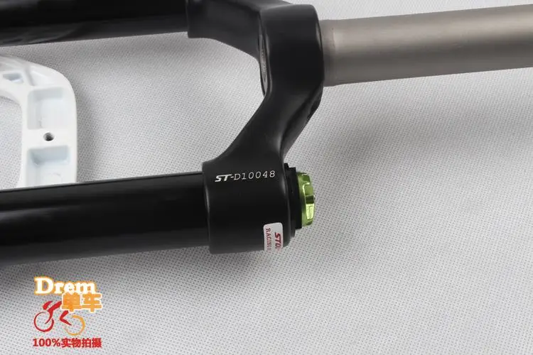 27.5/26inch MTB Mountain Bike Bicycle Exquisite Aluminum Alloy CNC Shoulder Control Air Gas Fork Disc Brake Lock
