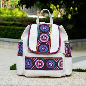 

Fashion national embroidery Women shopping backpacks!Nice floral emboridered lady cover backrack All-match canvas Hasp backruck