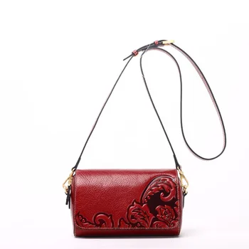 

The New Women's Bags Ms. Messenger Bag Embossing Chic Shoulder Bag