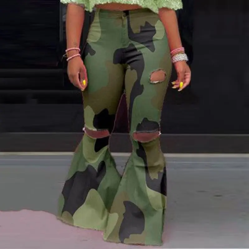 Повседневные расклешенные камуфляжные брюки женские с принтом рваные модные уличные брюки женские осенние Новые Зеленые Сексуальные расклешенные брюки