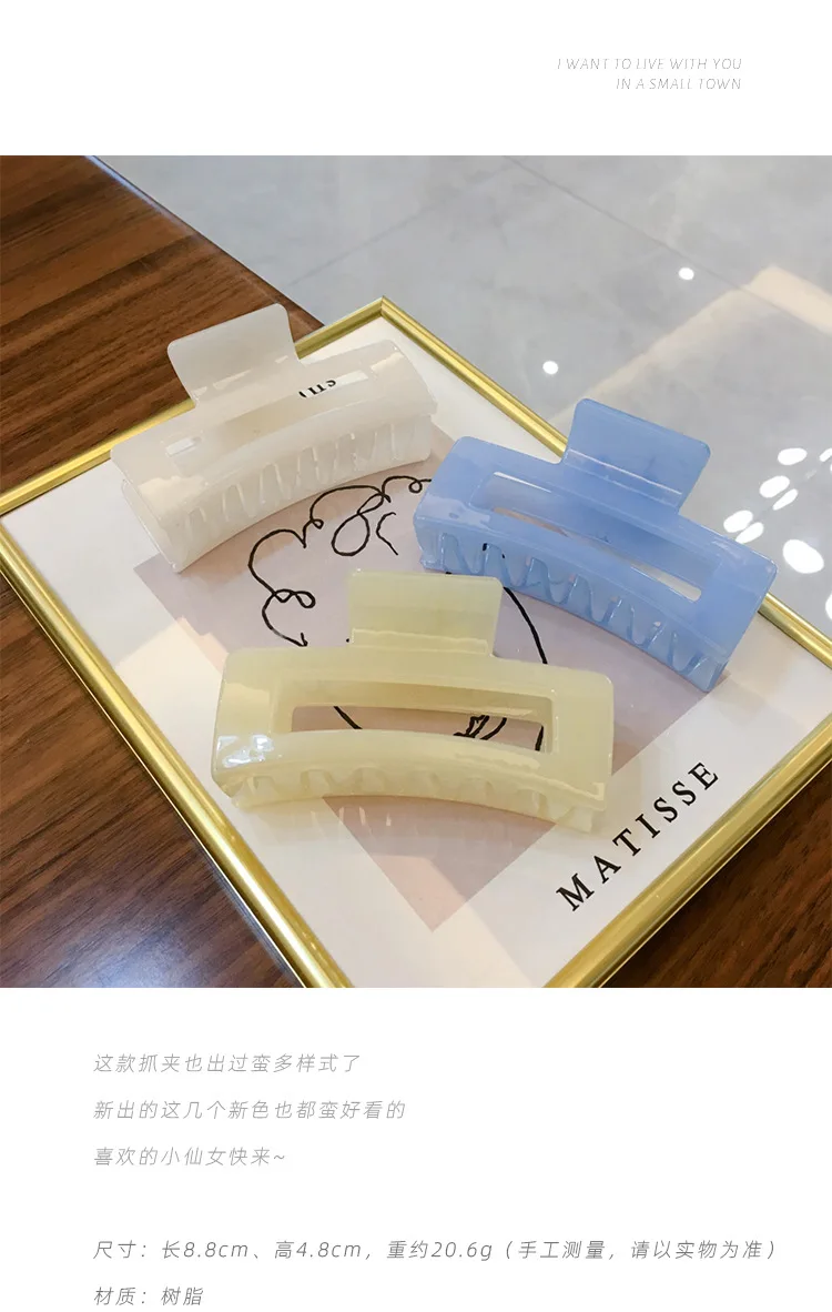 15222927182_1639800123