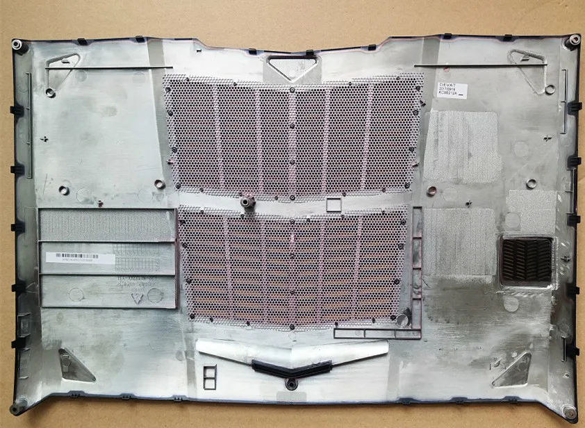Чехол для MSI GT62VR GT62 MS-16L1 D