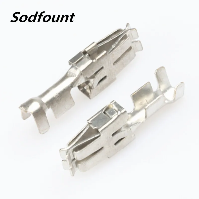 Connecteur De Borne De Fusible VW - Type DJ6218-E6.3 / 927839-1 / 964203 - À 4 Lames Étain