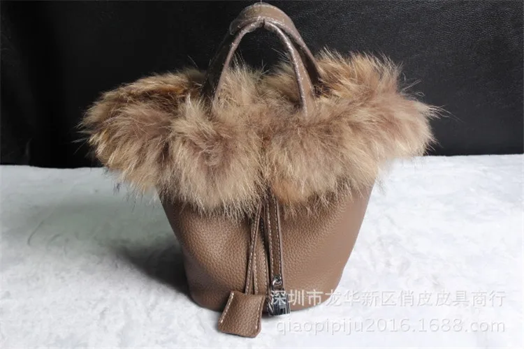 

Fund Fox Hair Basket Genuine Leather Single Shoulder Package Atmosphere Portable Woman Package