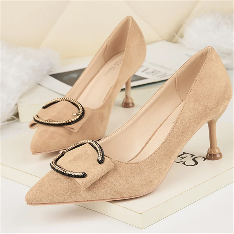 

2019 Women 6.5cm High Heels Buckle Pumps Pointed Toe Luxury Lady Low Heels Scarpins black apricot Neon Green Office Dress Shoes