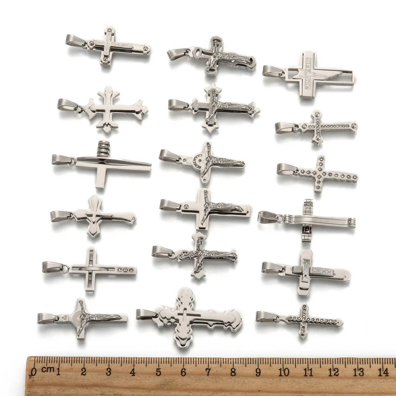 304 Stainless Steel Pendants, with Rhinestone, Mixed Style, Cross, 25~32x15~22x3~5mm, Hole: 9.5x3.5mm
