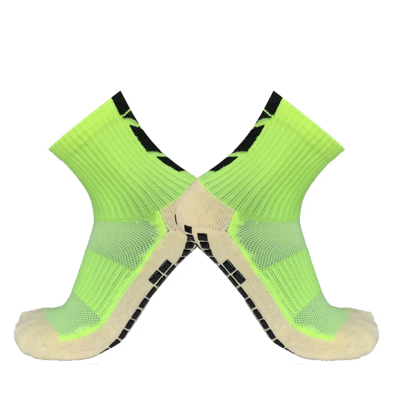 Противоскользящие подошвенные резиновая пробка футбольные носки мужские спортивные гетры пятки в форме стрелки футбольные носки для мужчин wo - Цвет: Зеленый