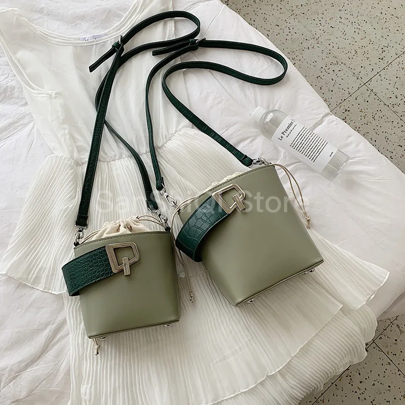 

Handbag Summer Female Bucket Tote Bag Women Messenger Bag Flap Lady Handbag Famous Brand Designer Crossbody Shoulder Bag Bolso