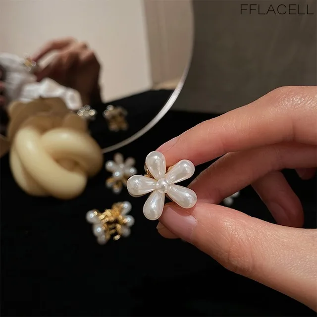 small hair clips FFLACEL Korea Elegant Large Matte Multicolor Hairpin Bath Hair Catch Shark Clip For Women Hair Accessories Hair Style Making small hair clips Hair Accessories