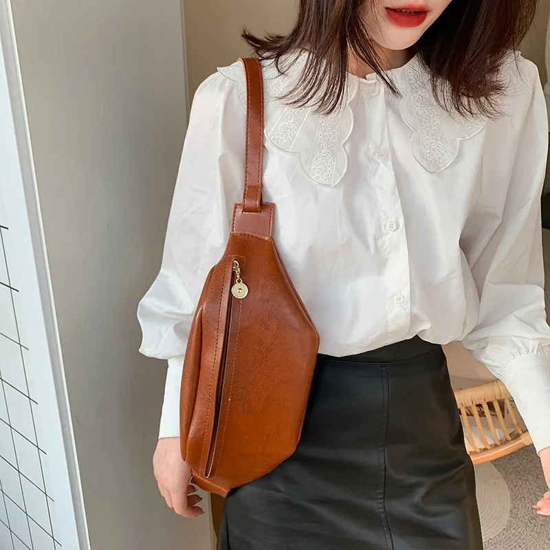 13479952811_1569002546