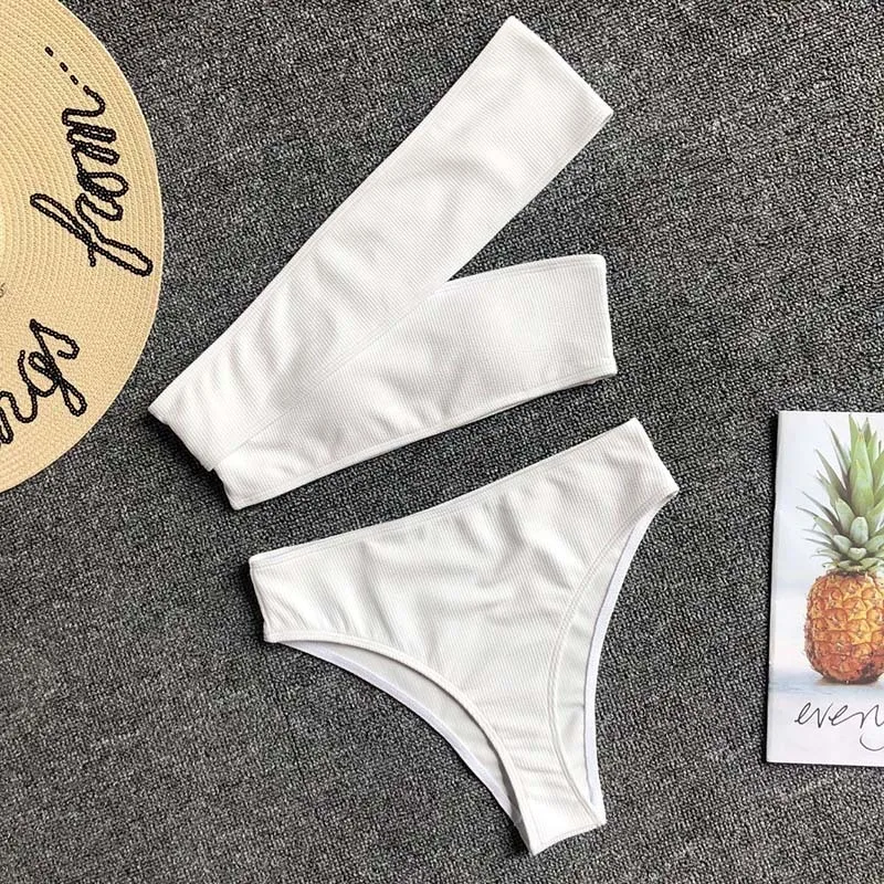 9531361664_939812669