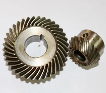 

Milling machine C77+96 Bevel Gear Spiral Bevel gear(18T+36T) Outer diameter:40mm+73mm