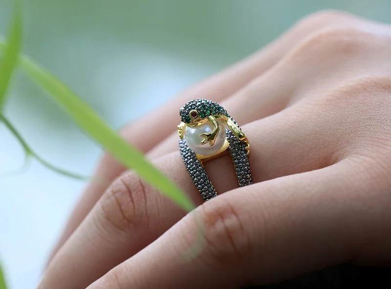 USTAR Новинка жаба лягушка созданная жемчужные кольца для женщин блестящие зеленые фианиты Кристаллы Золотые пальчиковые женские кольца для помолвки Anel подарки