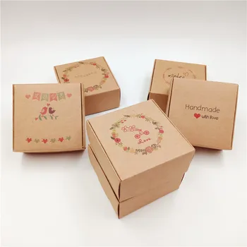 

Free Shipping 12Pcs Handmade Small Gift Packing Kraft Paper Boxes 6.5x6.5x3cm Biycle And Flower Pattern Wedding Candy Boxes