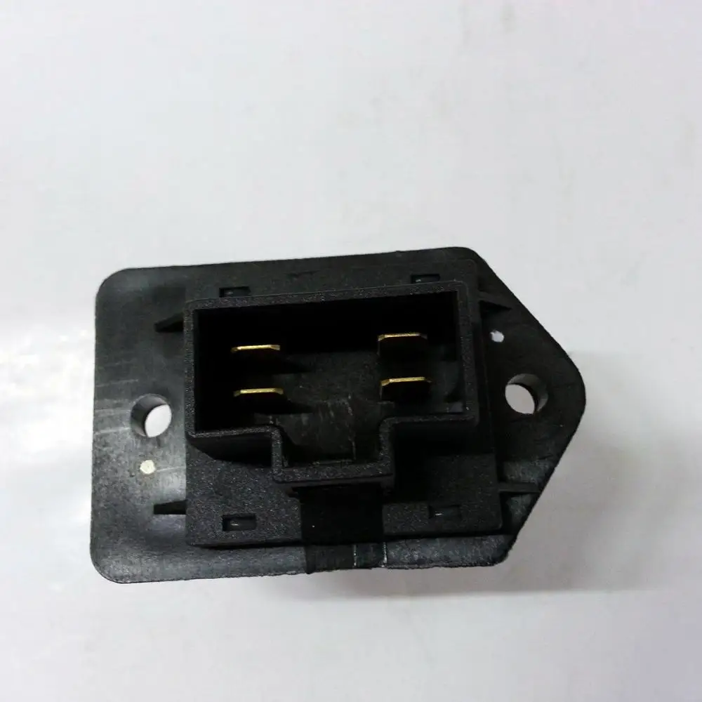 ǳ   ڵ A/C ֿ  2001 OEM 6814021030 