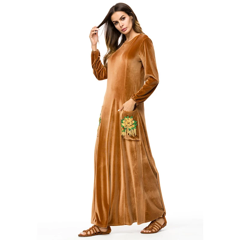 

Velvet abaya Muslim Kaftan Maxi Dress with Pockets Women Embroided Elegant Long Sleeve Turkish Islamic clothing