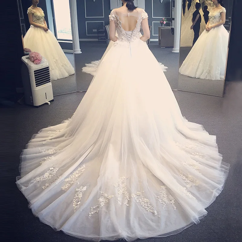 

Dress Celebrity Vestidos Celebrities Wedding Dress 2020 New Bride Korean Tailed Princess Dream Simple Female Show Thin Light