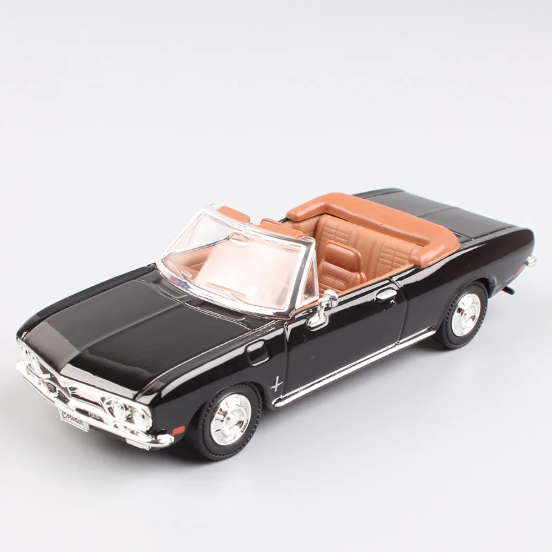 1:43 Масштаб маленький 1969 Chevrolet Corvair Monza трансформер родстер металлический вагон литье Миниатюрные модели игрушки для коллекционера
