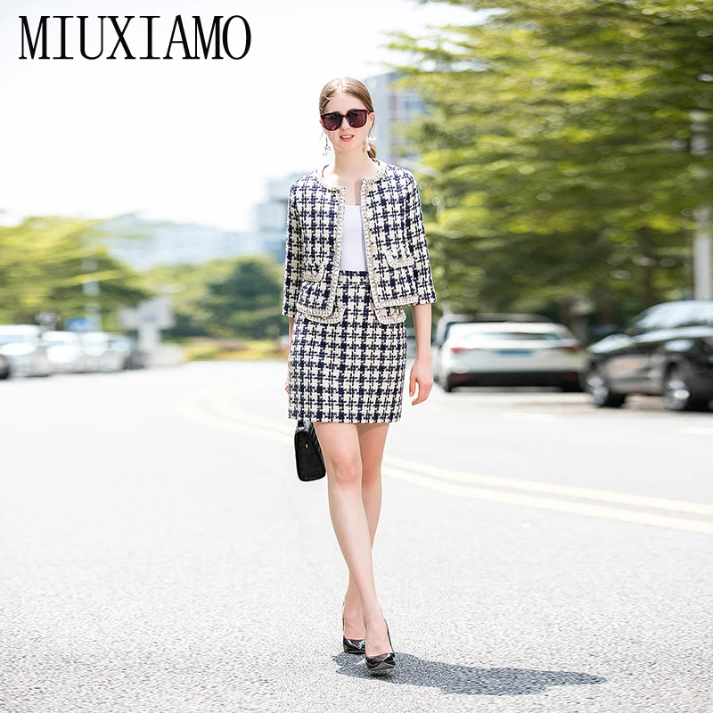 MIUXIMAO, лучшее качество, осень, офисный женский костюм-двойка, элегантный топ с коротким рукавом, роскошный+ клетчатый костюм, женские платья